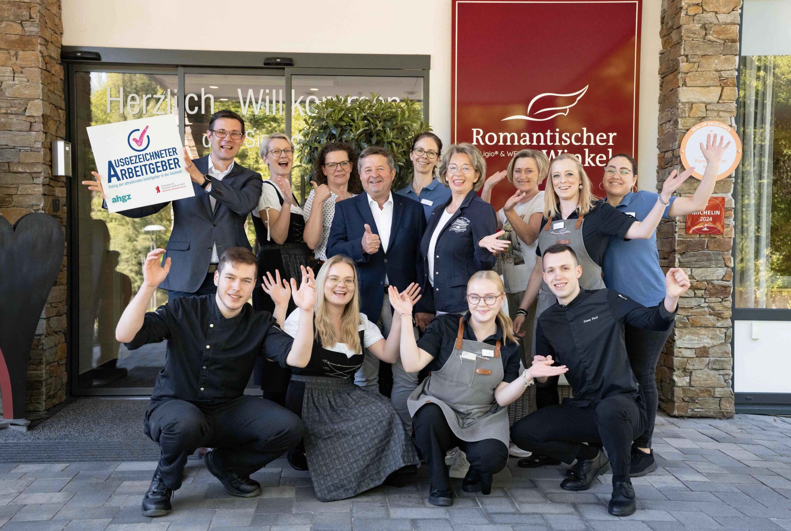 Hotel Romantischer Winkel Ausgezeichneter Arbeitgeber